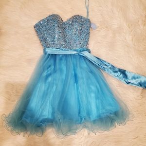 Sean Couture NWT sequence tulle Cinderella dress